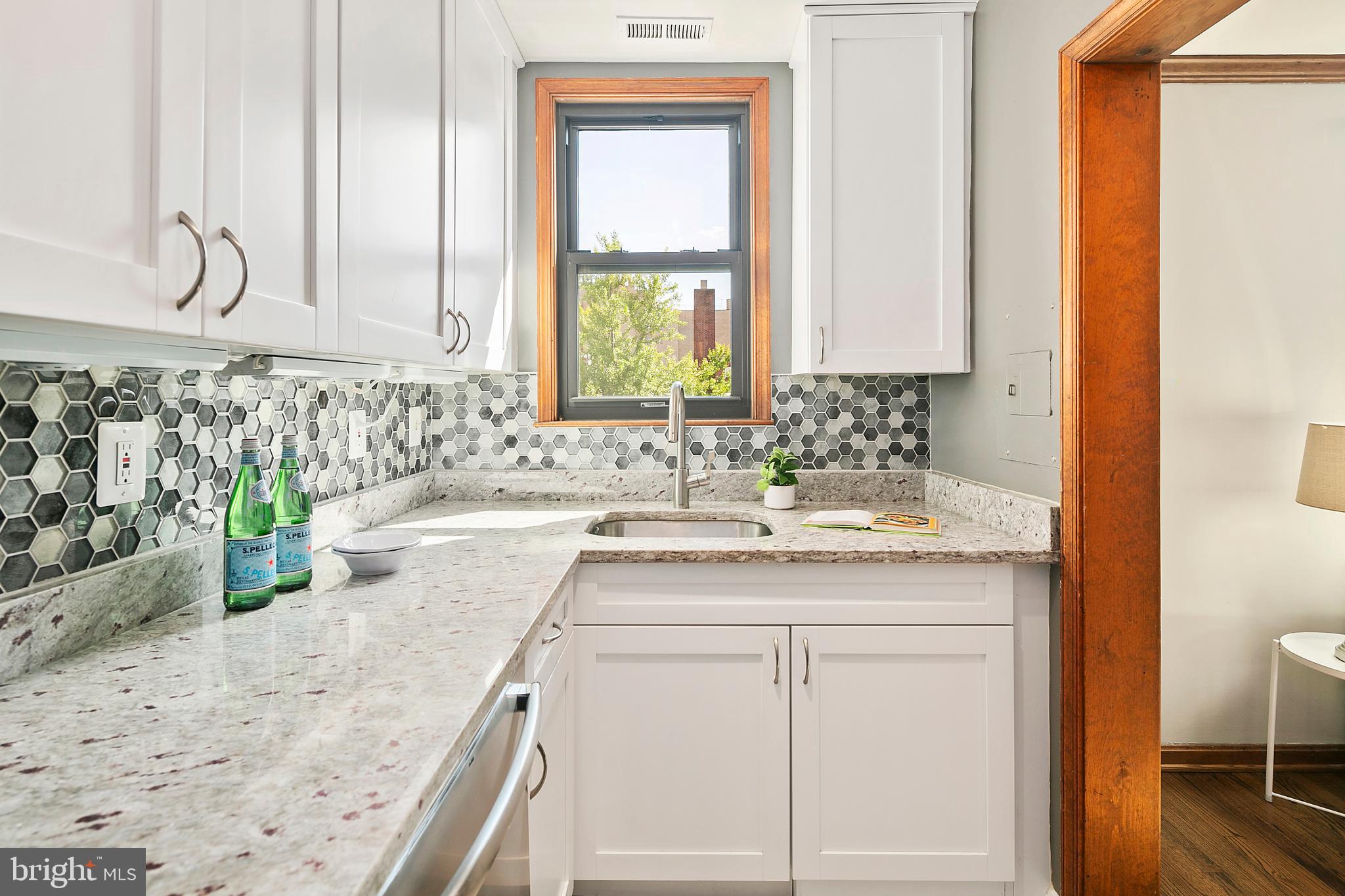 1661 Park Road Northwest, Unit 305 Washington, DC 20010 - Photo 10 of 19 Gallery Image 10