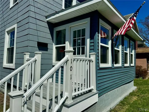 $229,000 | 101 Steuben Avenue, Herkimer, NY 13350