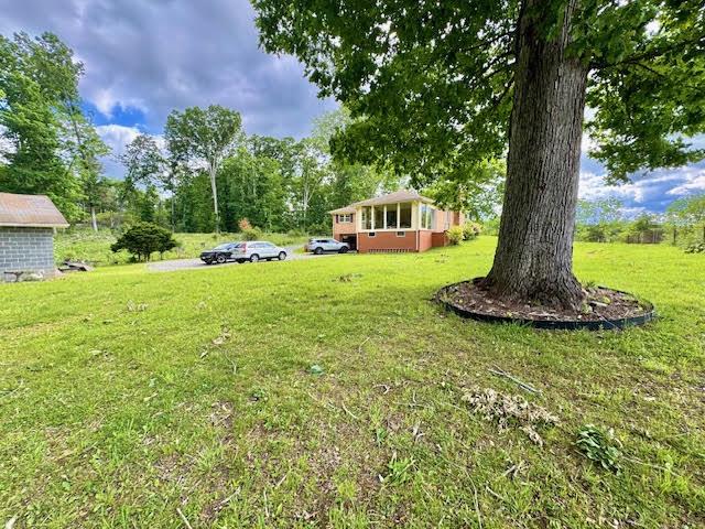 4455 Whitt-Southern Road Pulaski, VA 24301 - Photo 7 of 60 Gallery Image 7