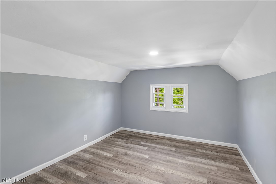 4012 Bluestone Road Cleveland, OH 44121 - Photo 18 of 25