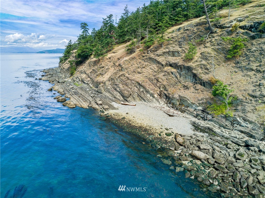 592 South Side Road Stuart Island, WA 98250 - Photo 16 of 25 Gallery Image 16