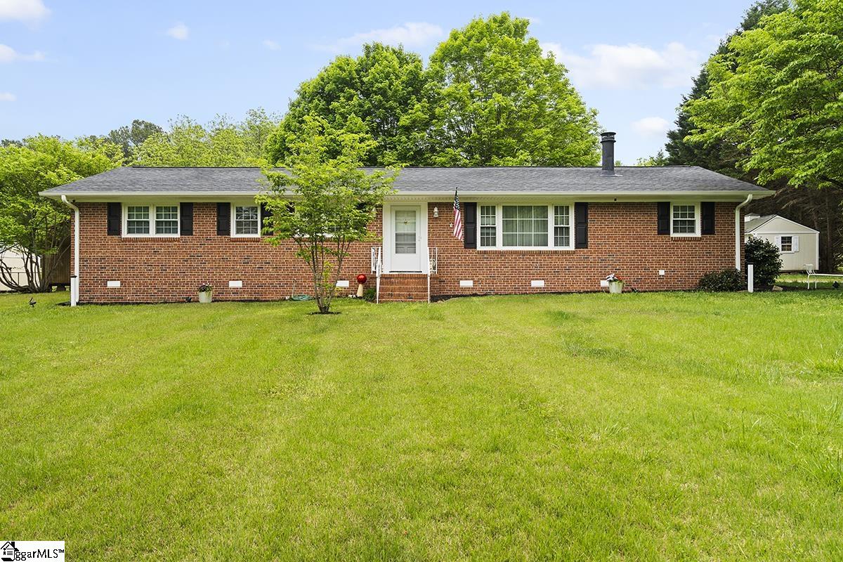 2 Shirley Drive Williamston, SC 29697 - Photo 1 of 21