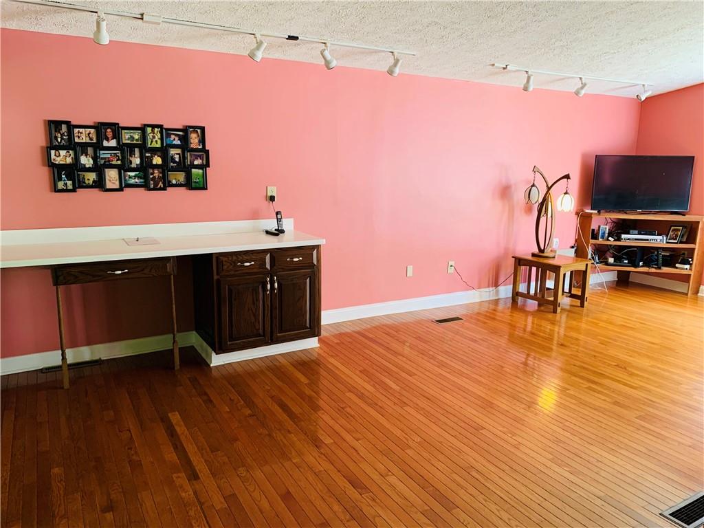 3108 Scheinbach Road Finleyville, PA 15332 - Photo 16 of 25 Gallery Image 16