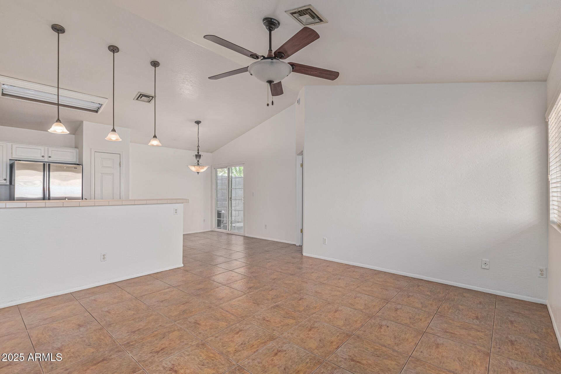 3022 East Michigan Avenue Phoenix, AZ 85032 - Photo 10 of 31 10 Michigan