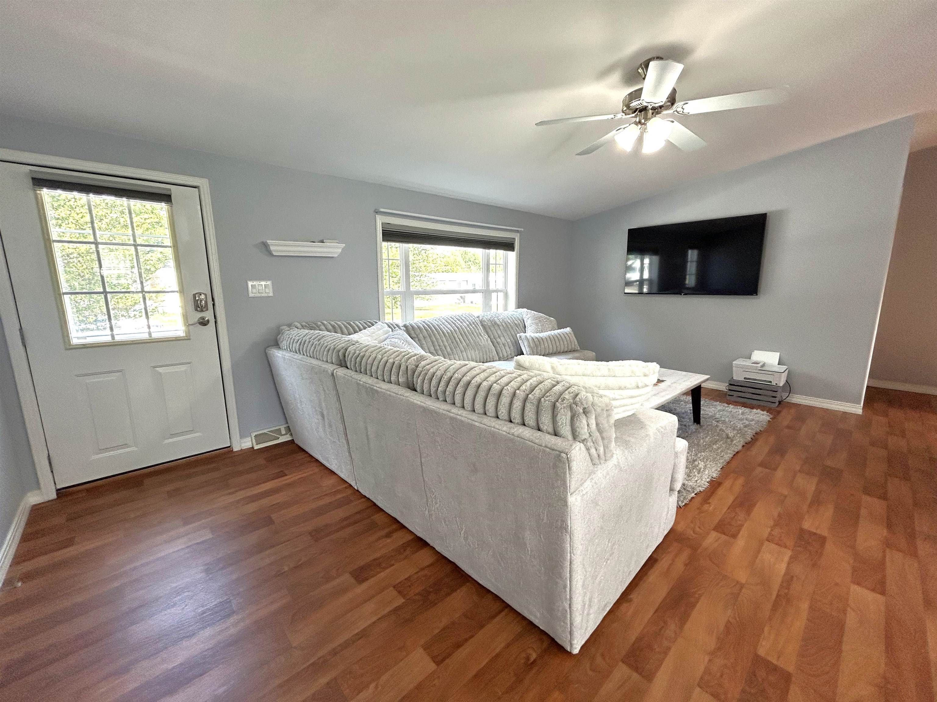 75 Hilton Avenue Exeter, NH 03833 - Photo 6 of 18
