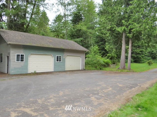 22811 Wallitner Road Arlington, WA 98223 - Photo 3 of 15 Gallery Image 3