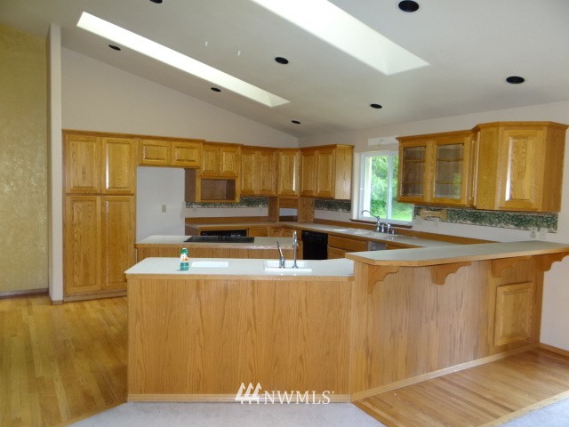 22811 Wallitner Road Arlington, WA 98223 - Photo 9 of 15 Gallery Image 9