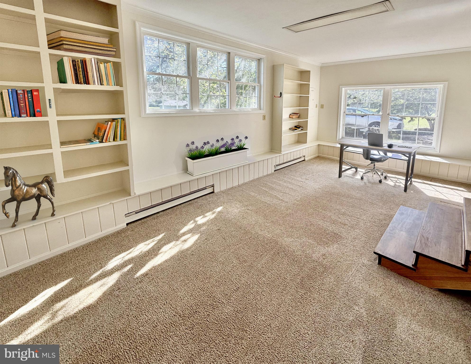 9248 Springs Road Warrenton, VA 20186 - Photo 6 of 21 Den