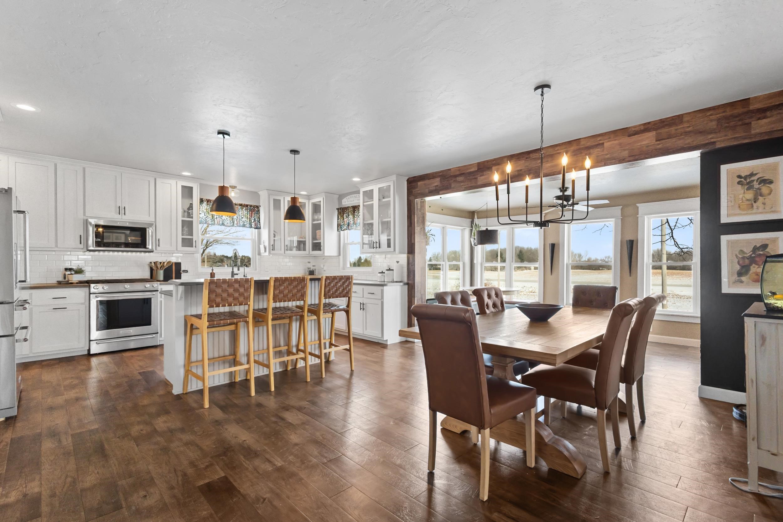 4292 Stagecoach Road Green Bay, WI 54311 - Photo 14 of 84