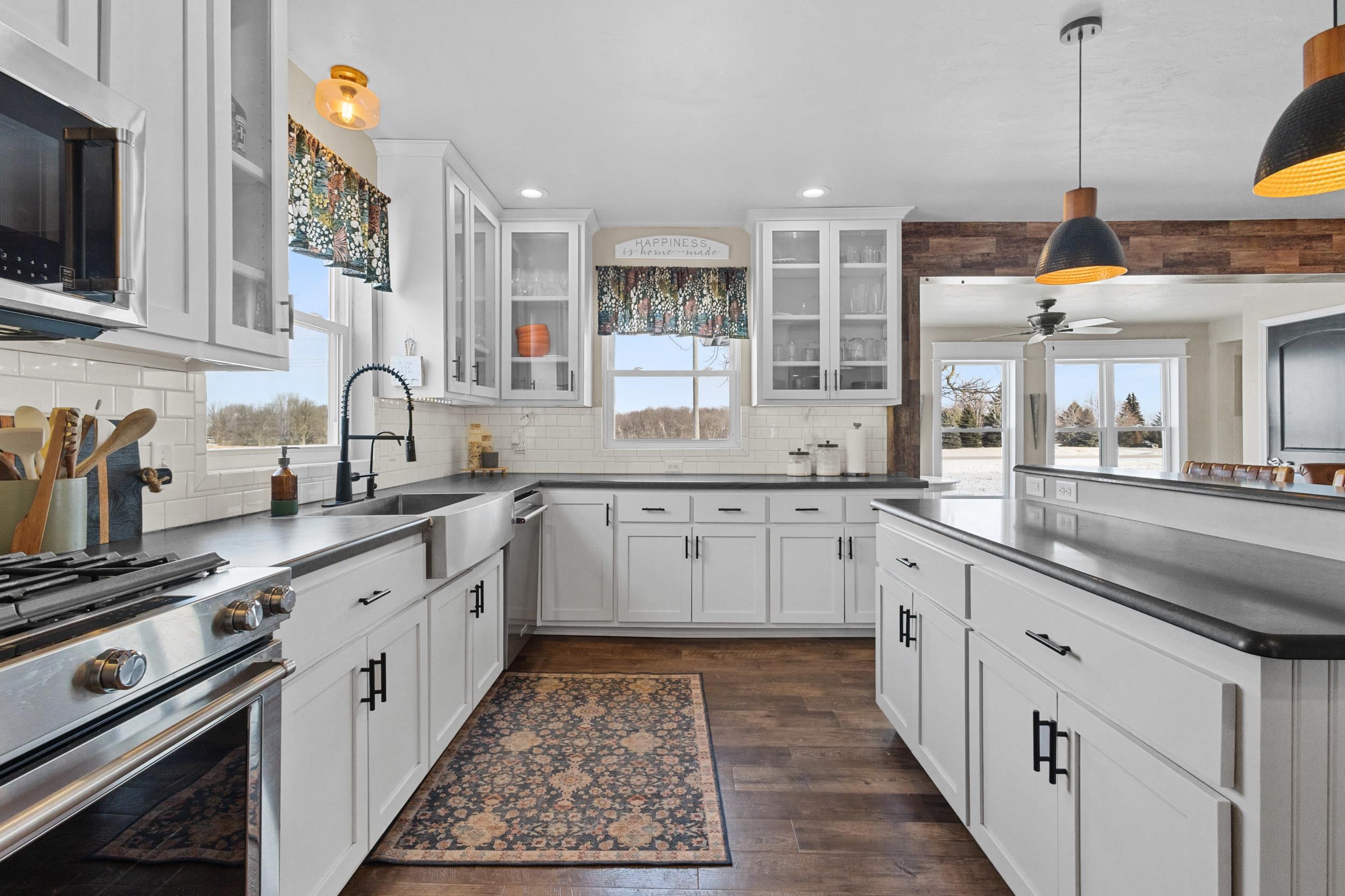 4292 Stagecoach Road Green Bay, WI 54311 - Photo 20 of 84