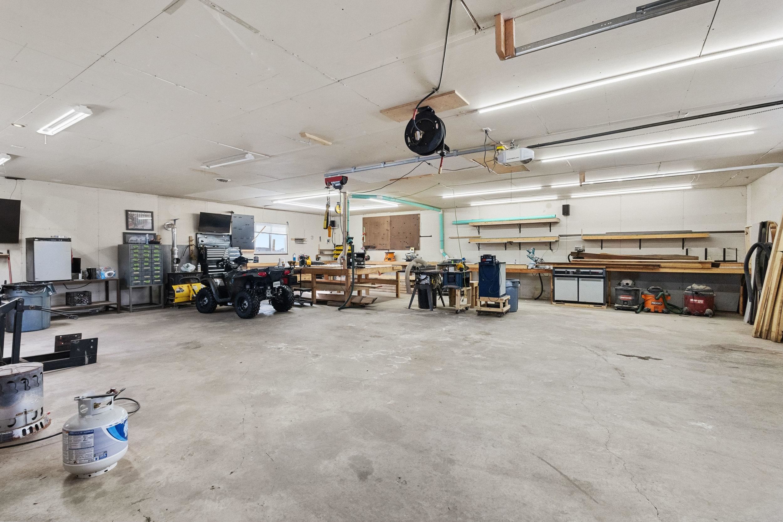 4292 Stagecoach Road Green Bay, WI 54311 - Photo 74 of 84