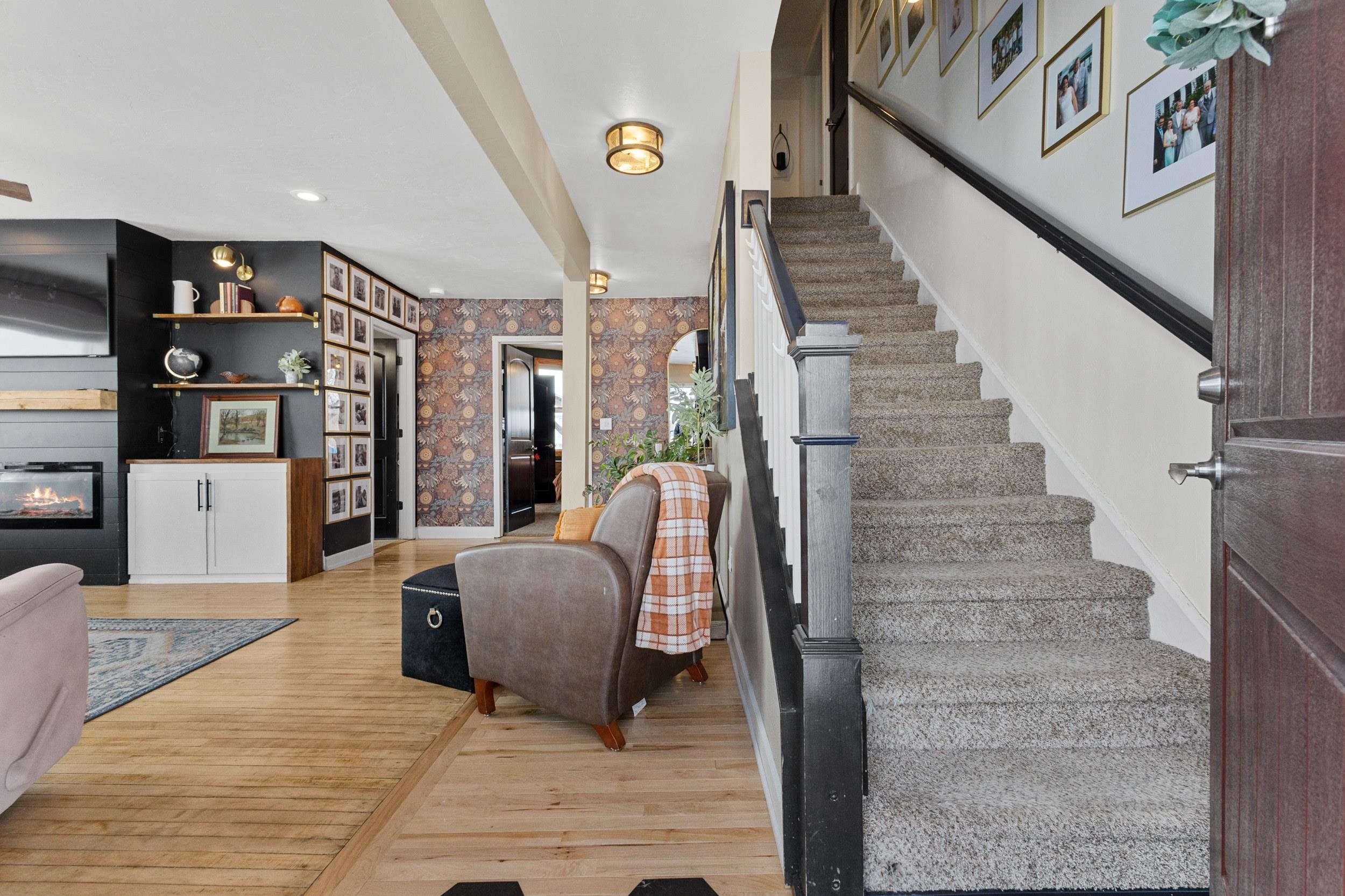 4292 Stagecoach Road Green Bay, WI 54311 - Photo 8 of 84