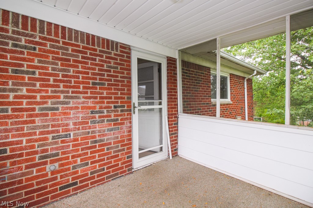 2918 Snow Road Cleveland, OH 44134 - Photo 24 of 28