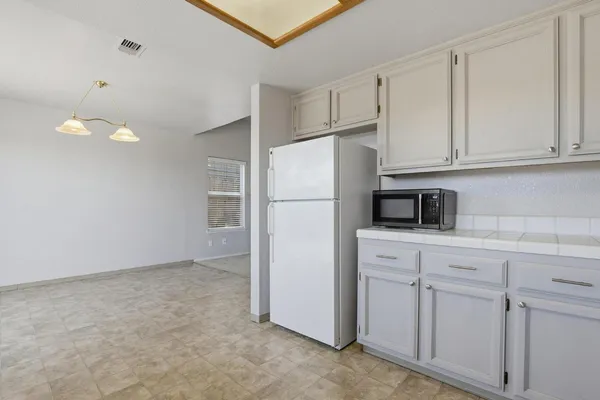 $399,000 | 1707 Chateau Drive, Olivehurst, CA 95961