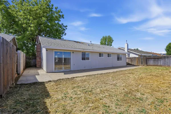$399,000 | 1707 Chateau Drive, Olivehurst, CA 95961