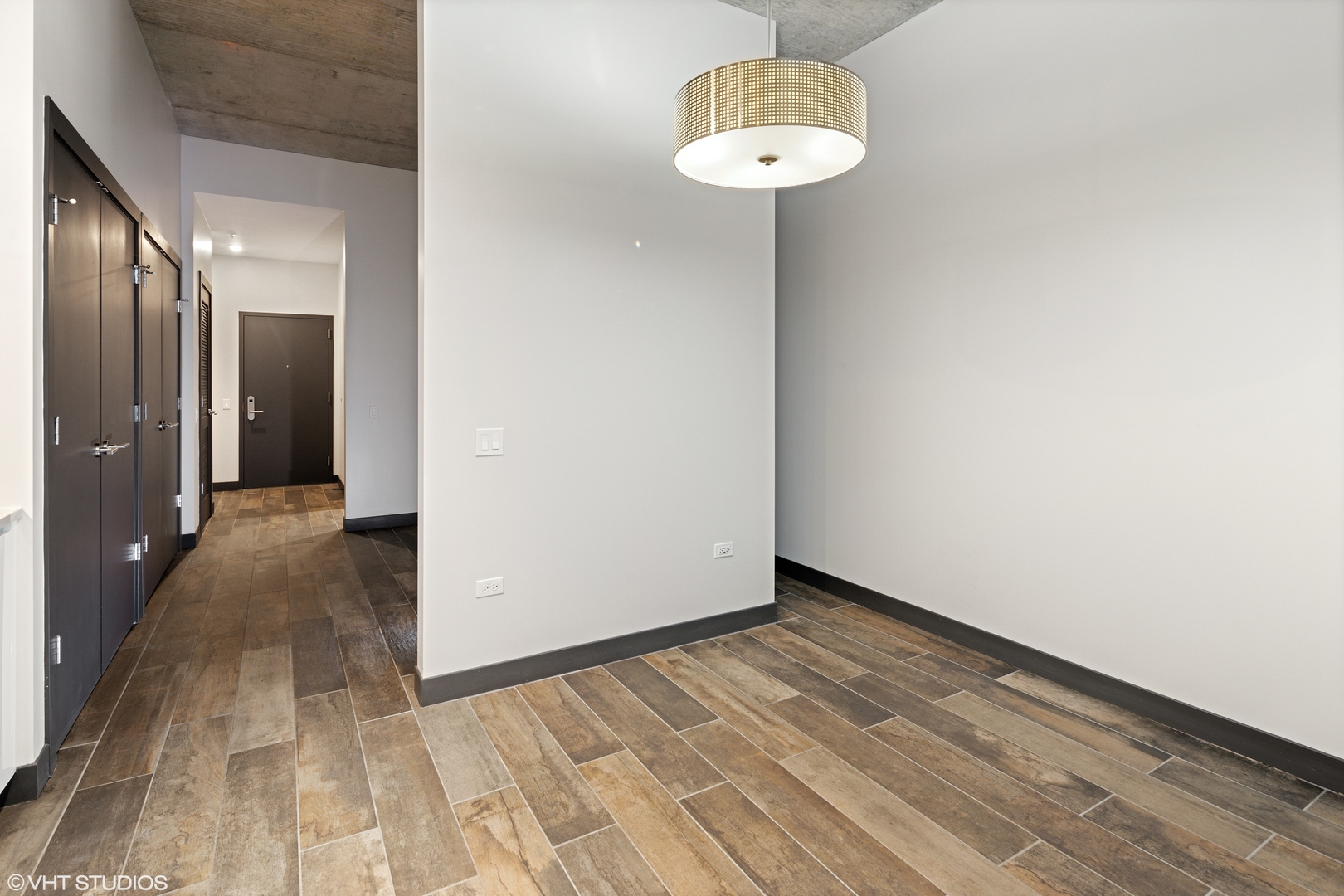 171 North Aberdeen Street, Unit 605 Chicago, IL 60607 - Photo 4 of 20