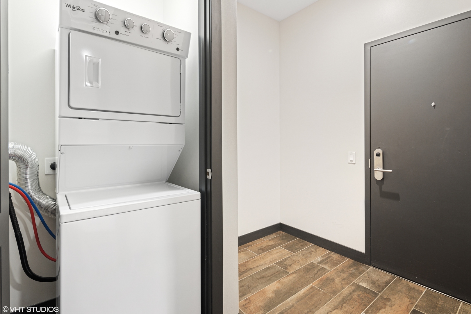 171 North Aberdeen Street, Unit 605 Chicago, IL 60607 - Photo 9 of 20