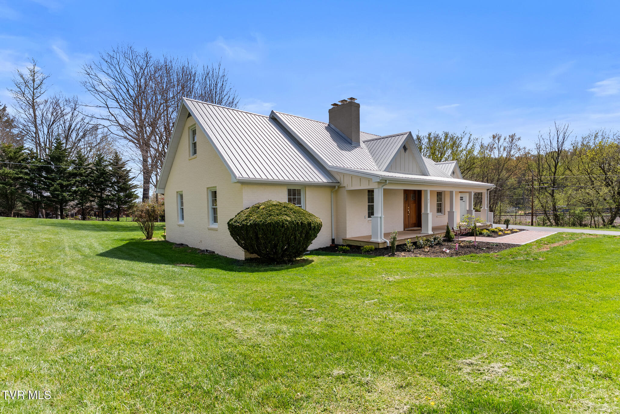 31142 Princeton Avenue Glade Spring, VA 24340 - Photo 46 of 56 DSC04625