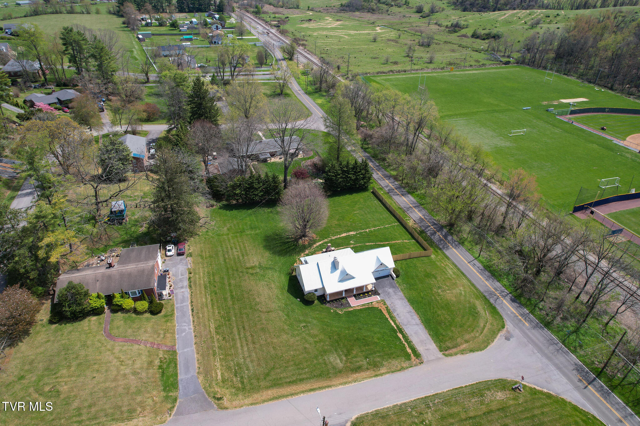 31142 Princeton Avenue Glade Spring, VA 24340 - Photo 53 of 56 DJI_0002