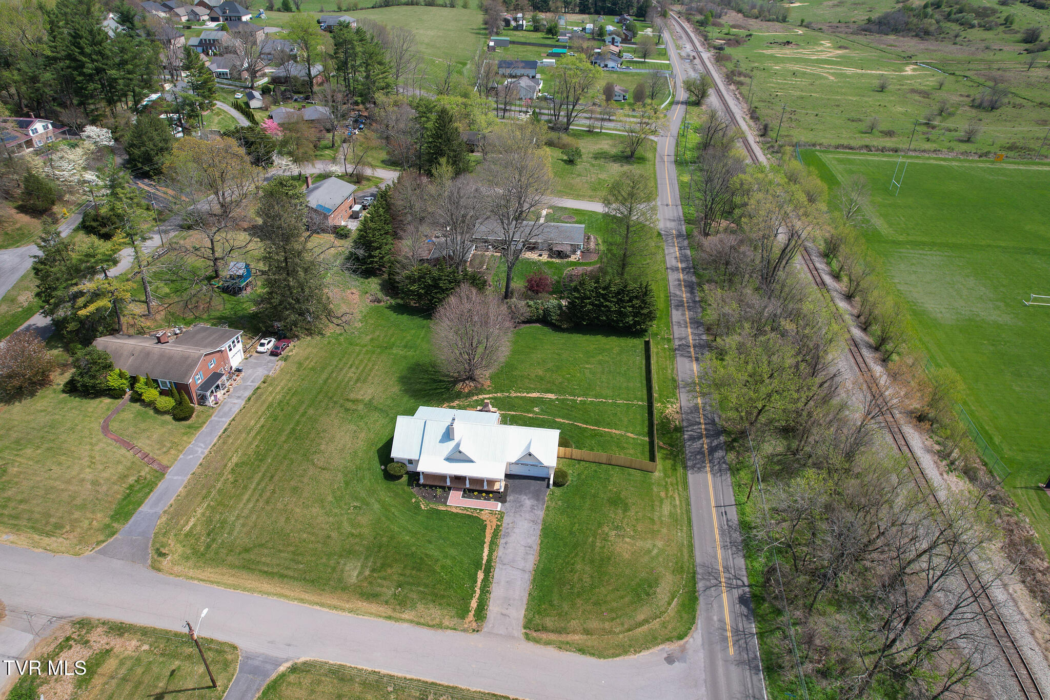 31142 Princeton Avenue Glade Spring, VA 24340 - Photo 54 of 56 DJI_0003