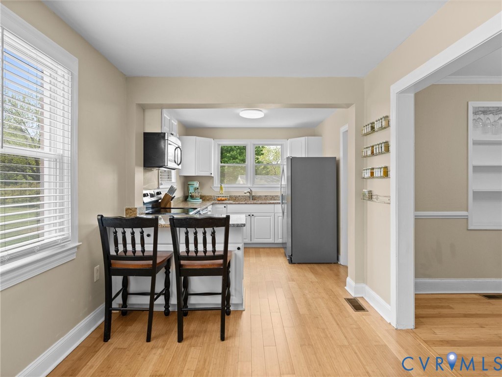 19604 Woodpecker Road Petersburg, VA 23803 - Photo 11 of 52