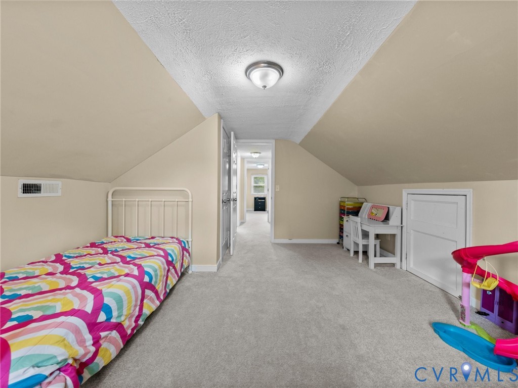 19604 Woodpecker Road Petersburg, VA 23803 - Photo 32 of 52