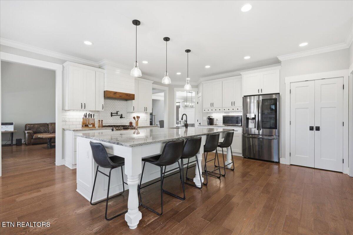 124 Alpine Drive Clinton, TN 37716 - Photo 11 of 54 13-014_7K9A1225