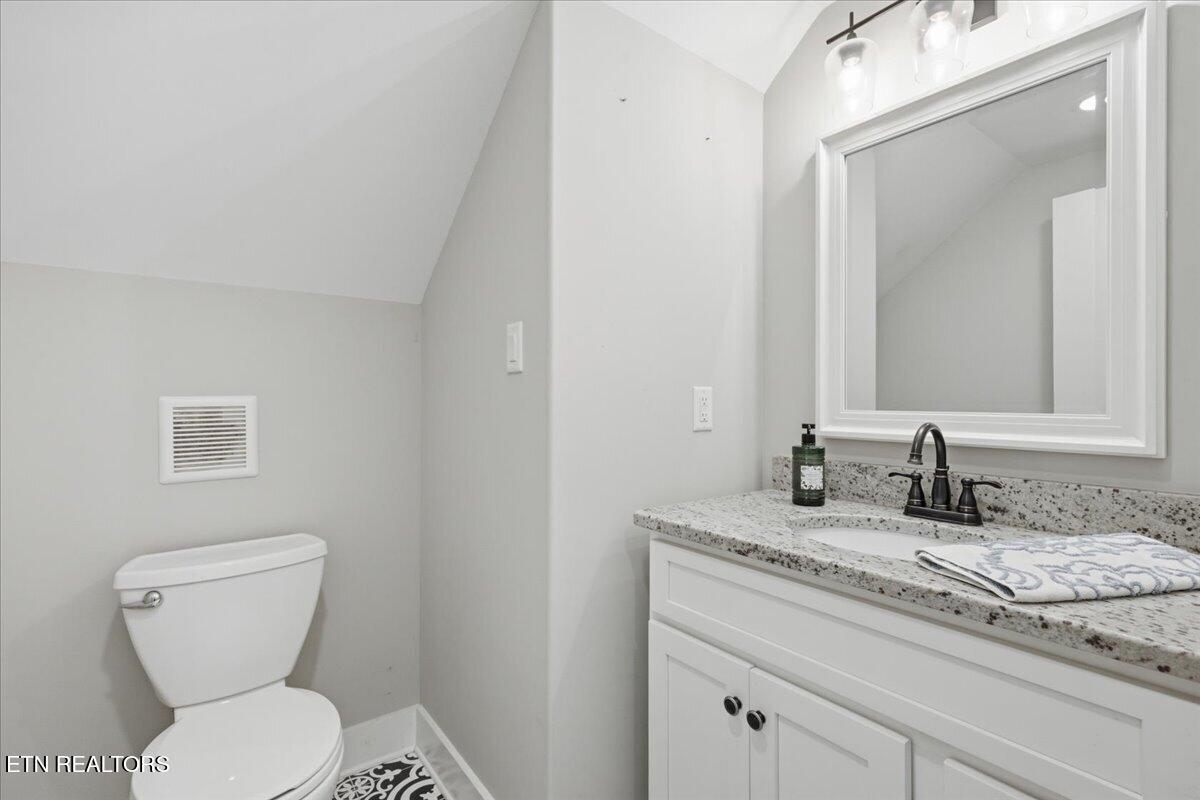 124 Alpine Drive Clinton, TN 37716 - Photo 28 of 54 30-038_7K9A1177