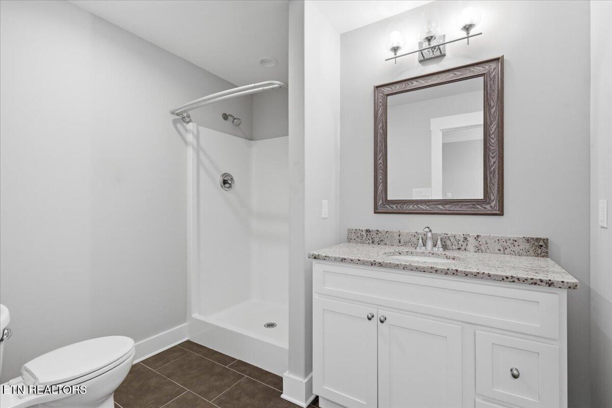 124 Alpine Drive Clinton, TN 37716 - Photo 31 of 54 33-037_7K9A1159