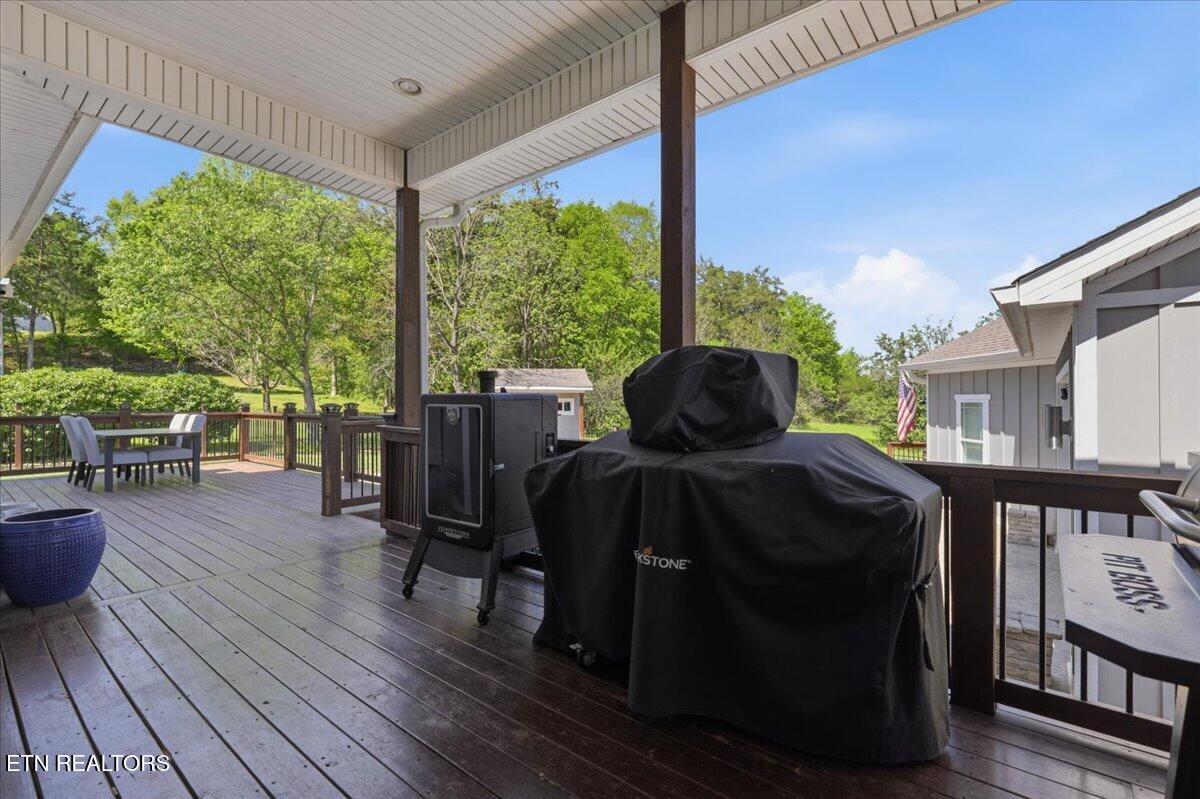 124 Alpine Drive Clinton, TN 37716 - Photo 33 of 54 35-042_7K9A1276