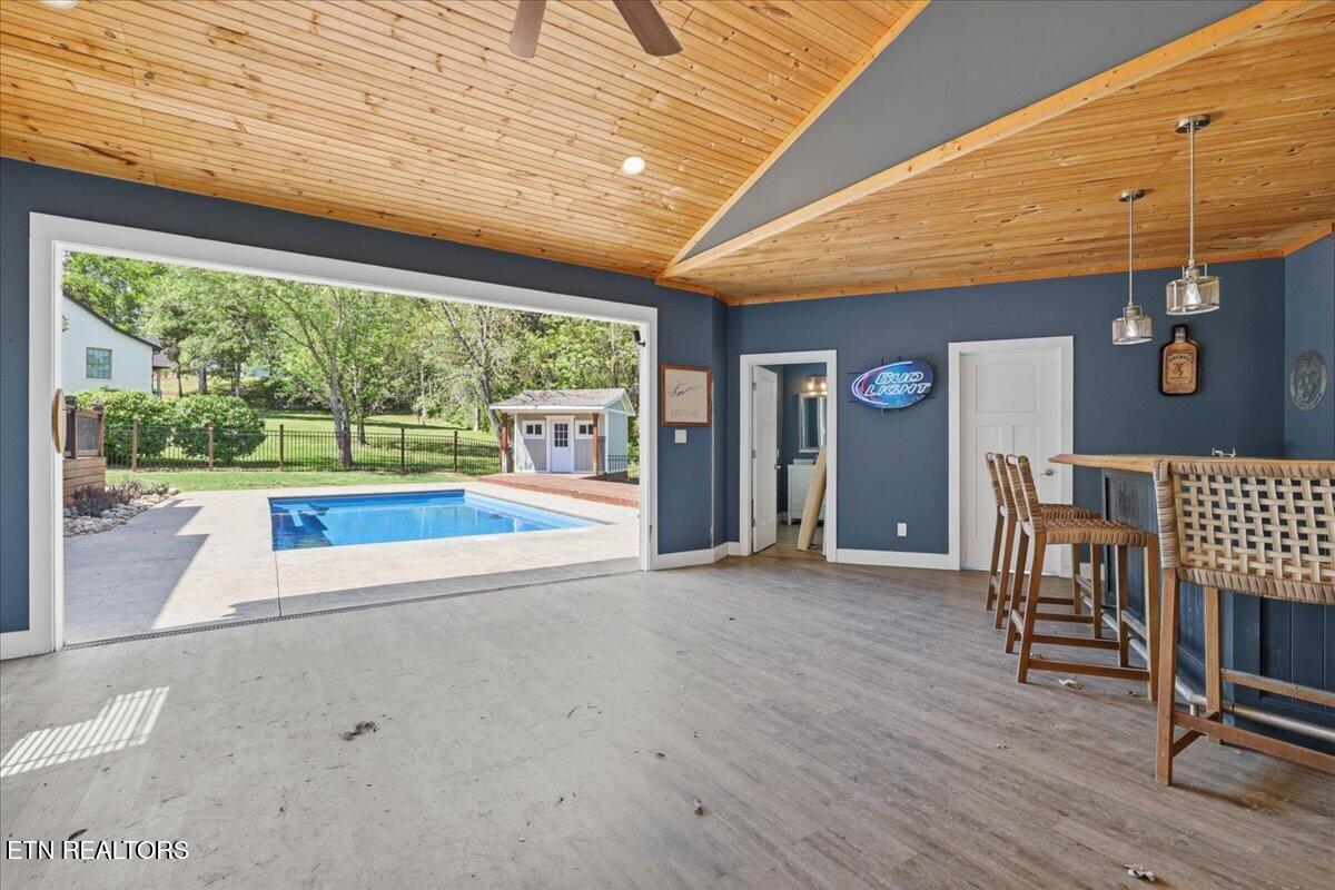 124 Alpine Drive Clinton, TN 37716 - Photo 38 of 54 40-045_7K9A1294