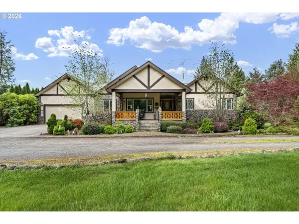 $789,901 | 39428 Jasper Lowell Road, Lowell, OR 97452