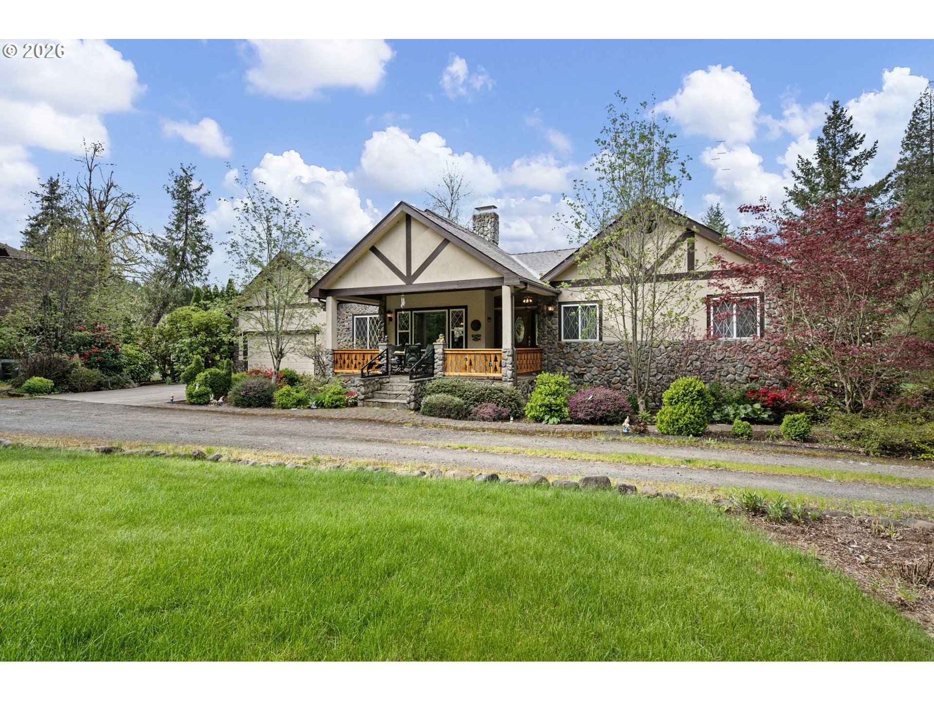 39428 Jasper Lowell Road Lowell, OR 97452 - Photo 2 of 46 Front Yard