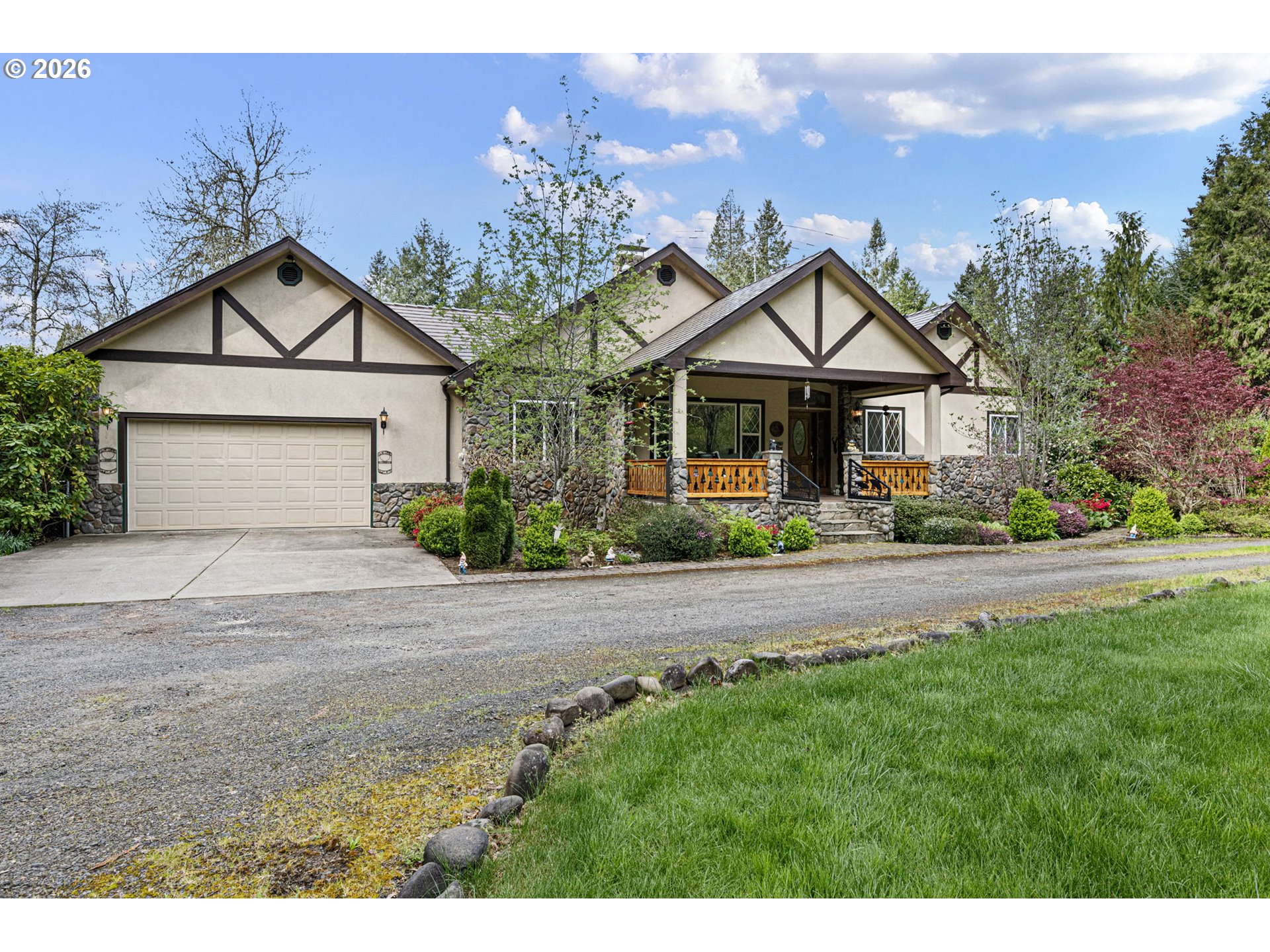 39428 Jasper Lowell Road Lowell, OR 97452 - Photo 3 of 46 Front Yard