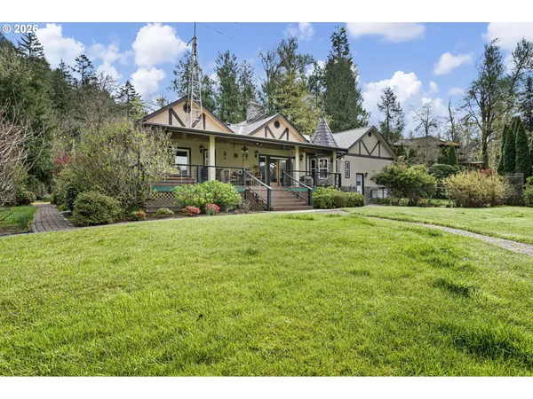 $789,901 | 39428 Jasper Lowell Road, Lowell, OR 97452