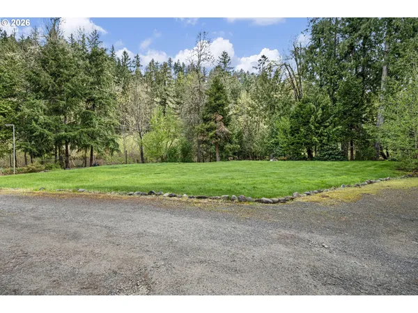 $789,901 | 39428 Jasper Lowell Road, Lowell, OR 97452