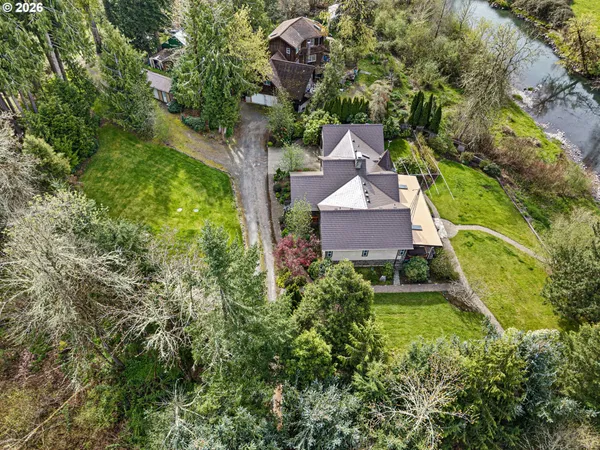 $789,901 | 39428 Jasper Lowell Road, Lowell, OR 97452