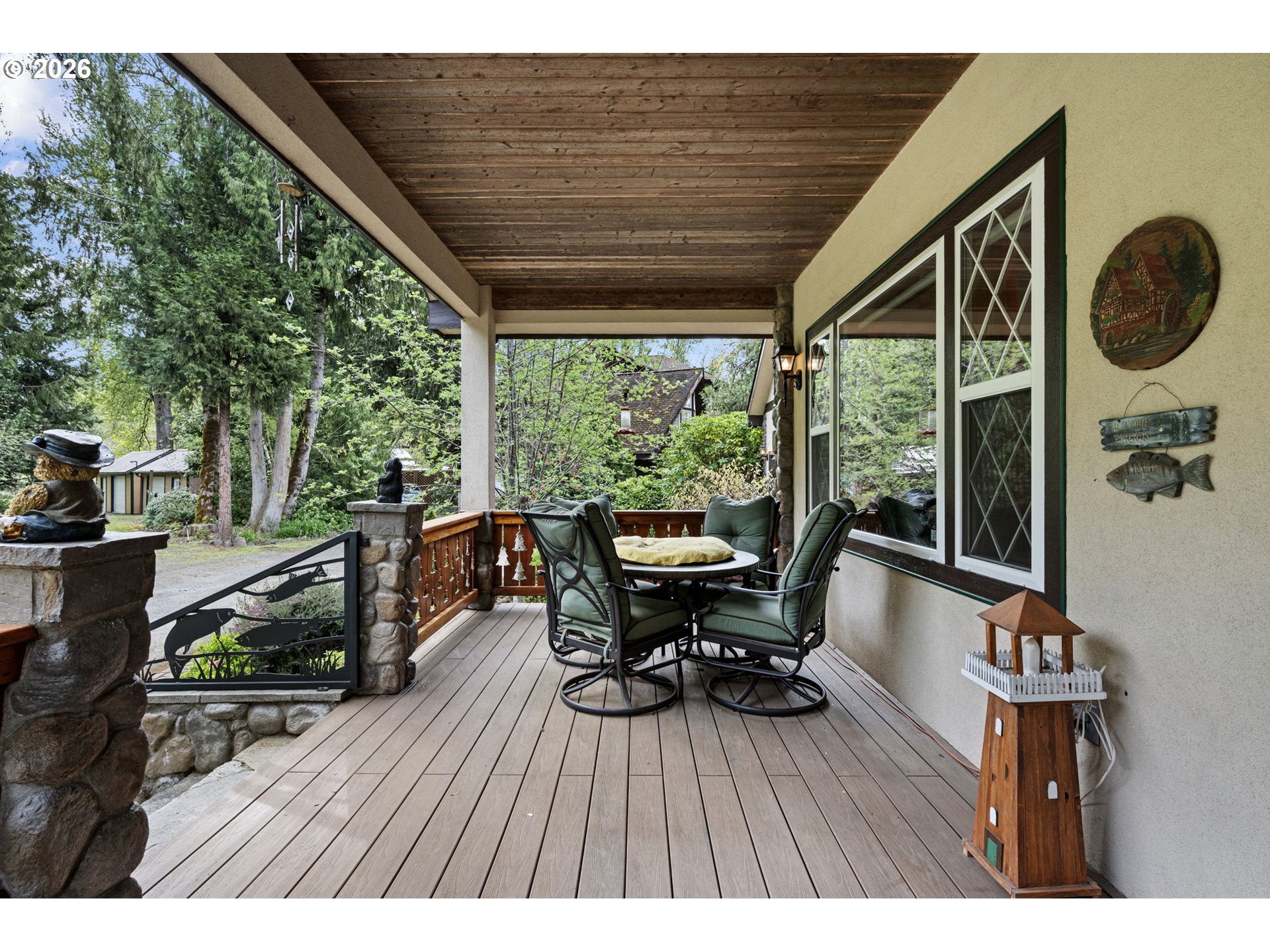 39428 Jasper Lowell Road Lowell, OR 97452 - Photo 6 of 46 Porch