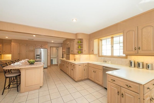 8 Nickerson Road Lexington, MA 02421 - Photo 9 of 30