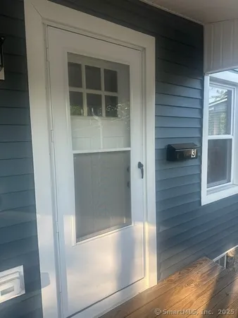 $1,600 | 115 Roosevelt Drive, Unit 3, Derby, CT 06418