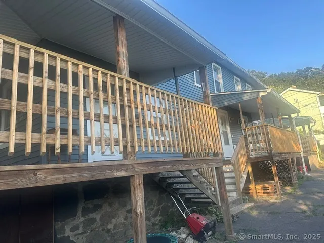 $1,600 | 115 Roosevelt Drive, Unit 3, Derby, CT 06418