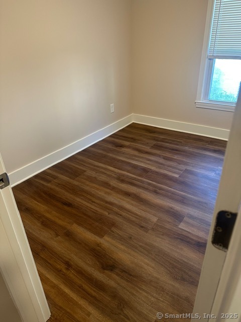 115 Roosevelt Drive, Unit 3 Derby, CT 06418 - Photo 5 of 8