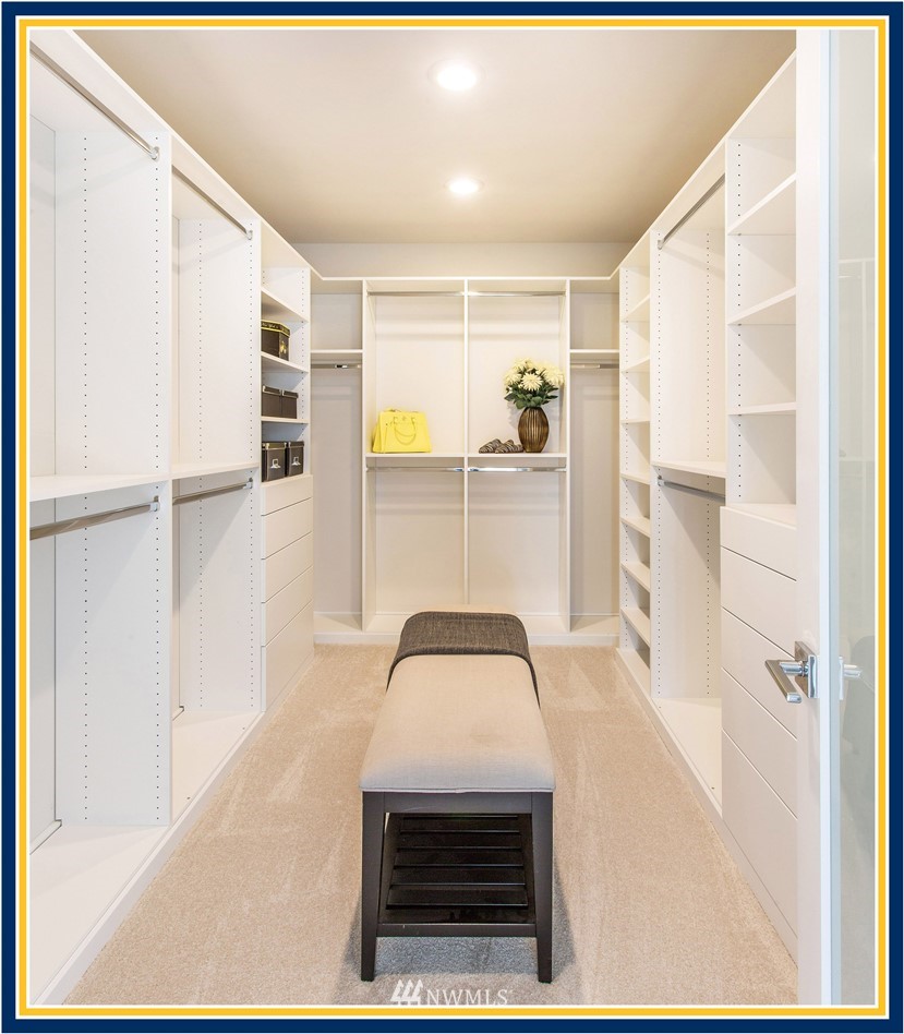 5704 South Hawthorn Road Seattle, WA 98118 - Photo 15 of 21