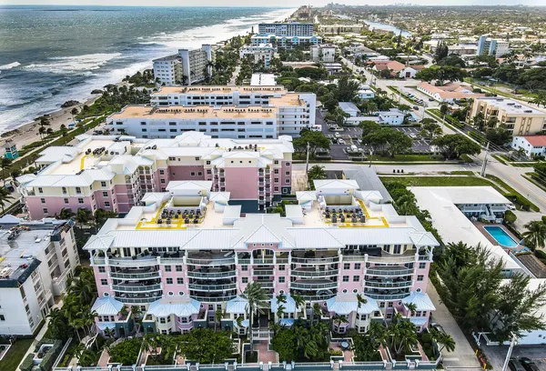 $7,000 | 2051 Southeast 3rd Street, Unit TH7, Deerfield Beach, FL 33441