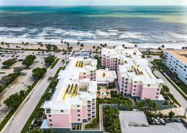 $7,000 | 2051 Southeast 3rd Street, Unit TH7, Deerfield Beach, FL 33441