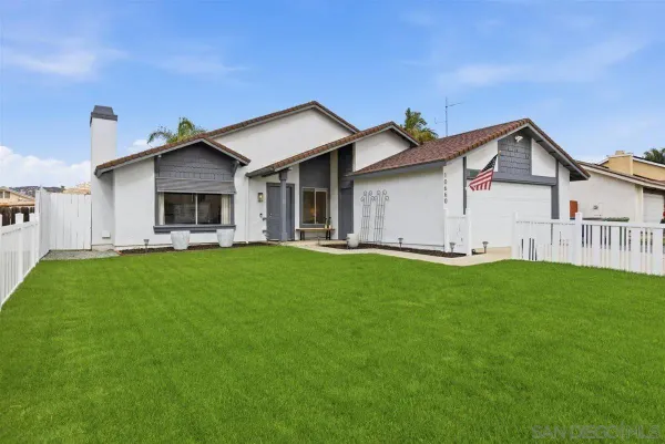 $880,000 | 10660 Braverman Drive, Santee, CA 92071