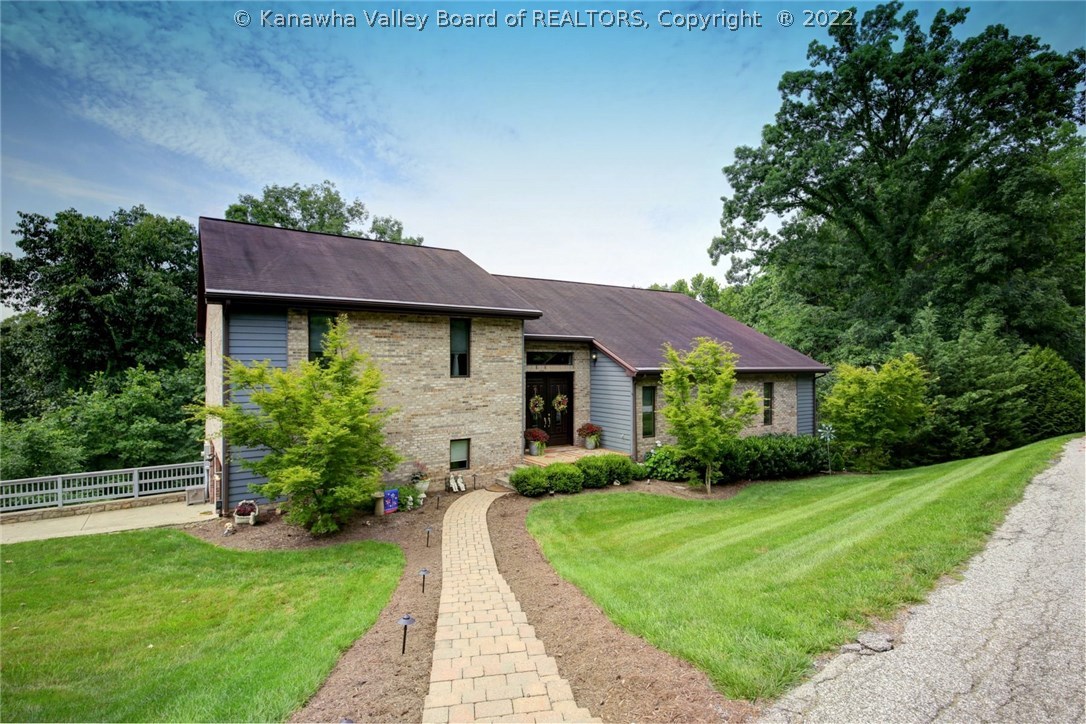 4 Stony Point Road Charleston, WV 25314 - Photo 1 of 30 Gallery Image 1