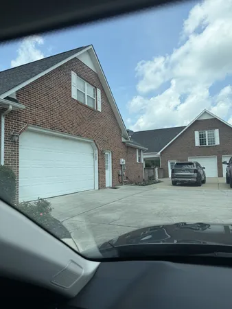 $657,300 | 536 Big Oak Drive, Manchester, TN 37355
