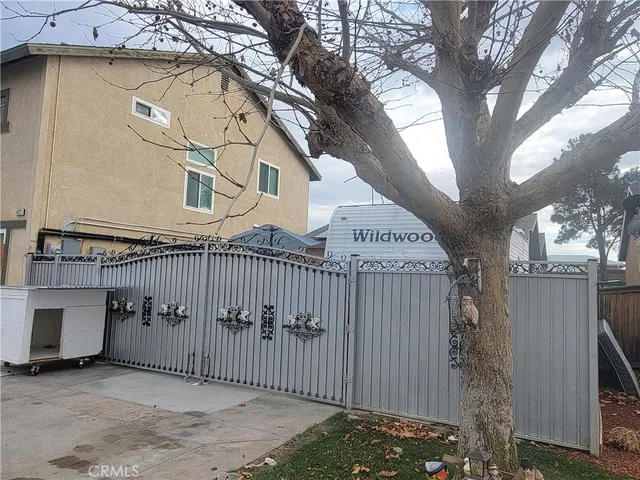 $690,000 | 14727 Honeysuckle Street, Victorville, CA 92394