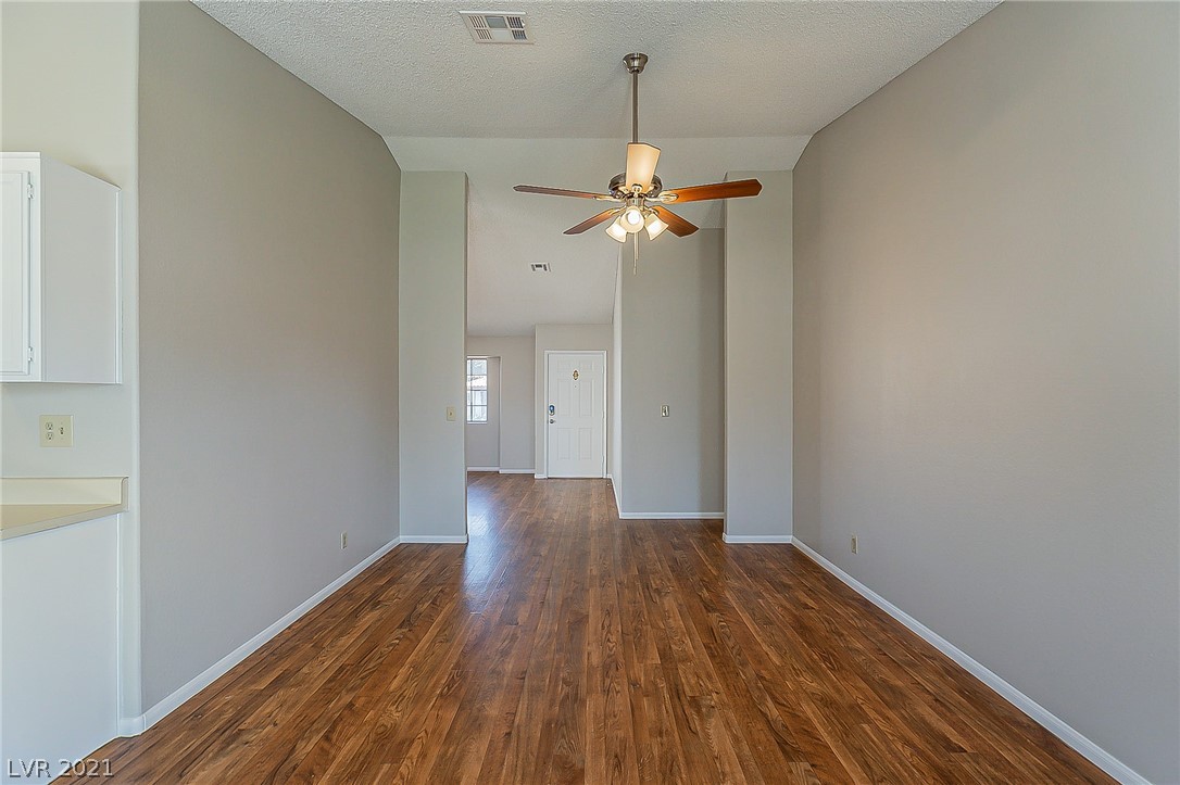 492 Chelsea Drive Henderson, NV 89014 - Photo 9 of 22